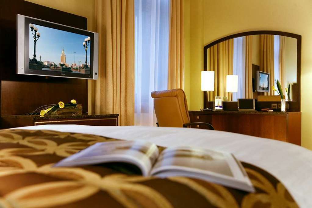 מלון Hilton Moscow Leningradskaya חדר תמונה